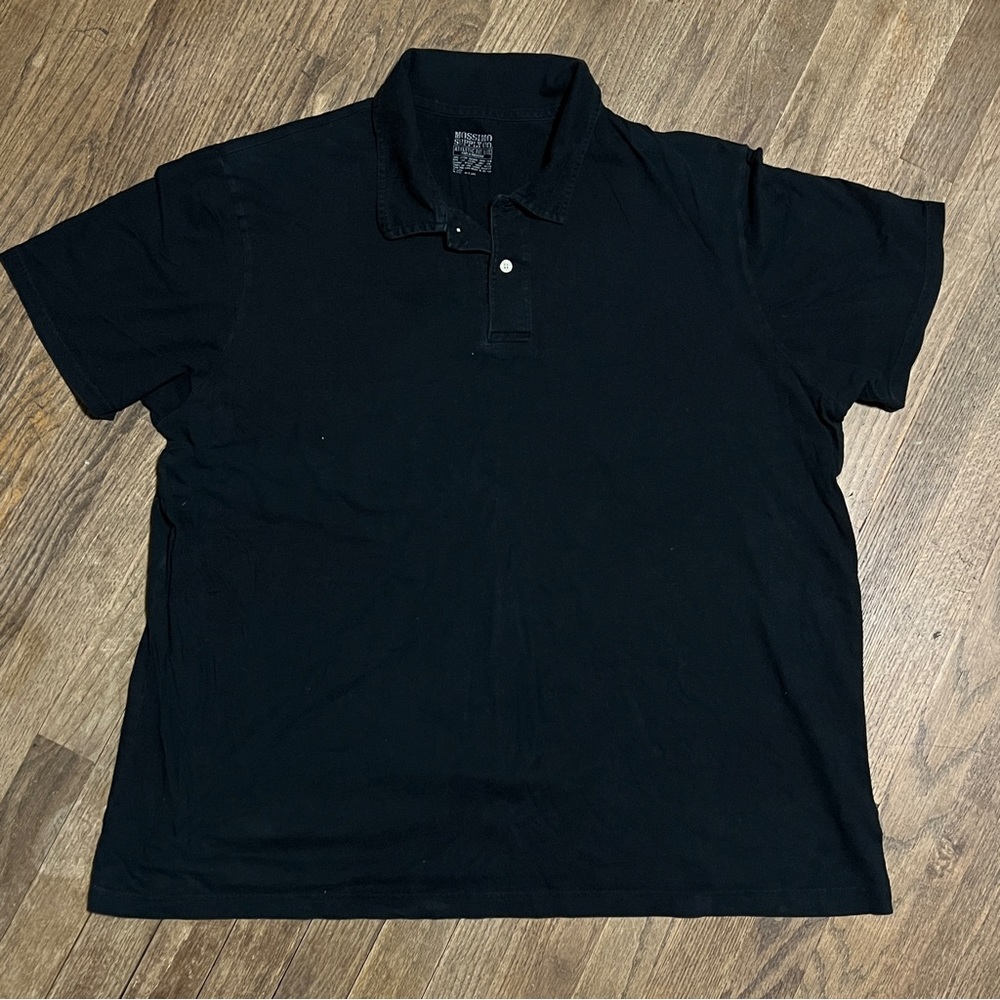 Black short sleeve polo style shirt - athletic fit - XL